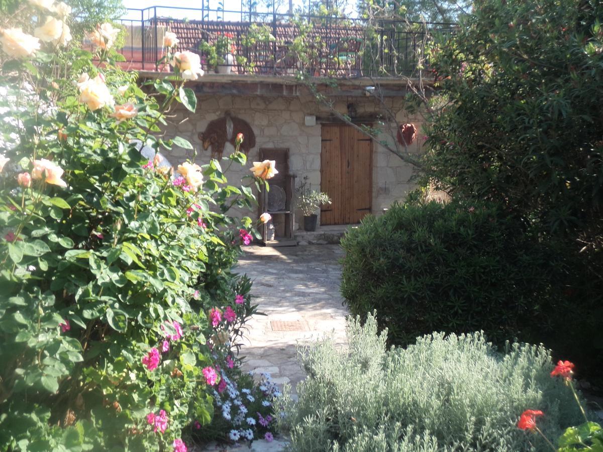 Lantana Stone House Villa Lemona ภายนอก รูปภาพ